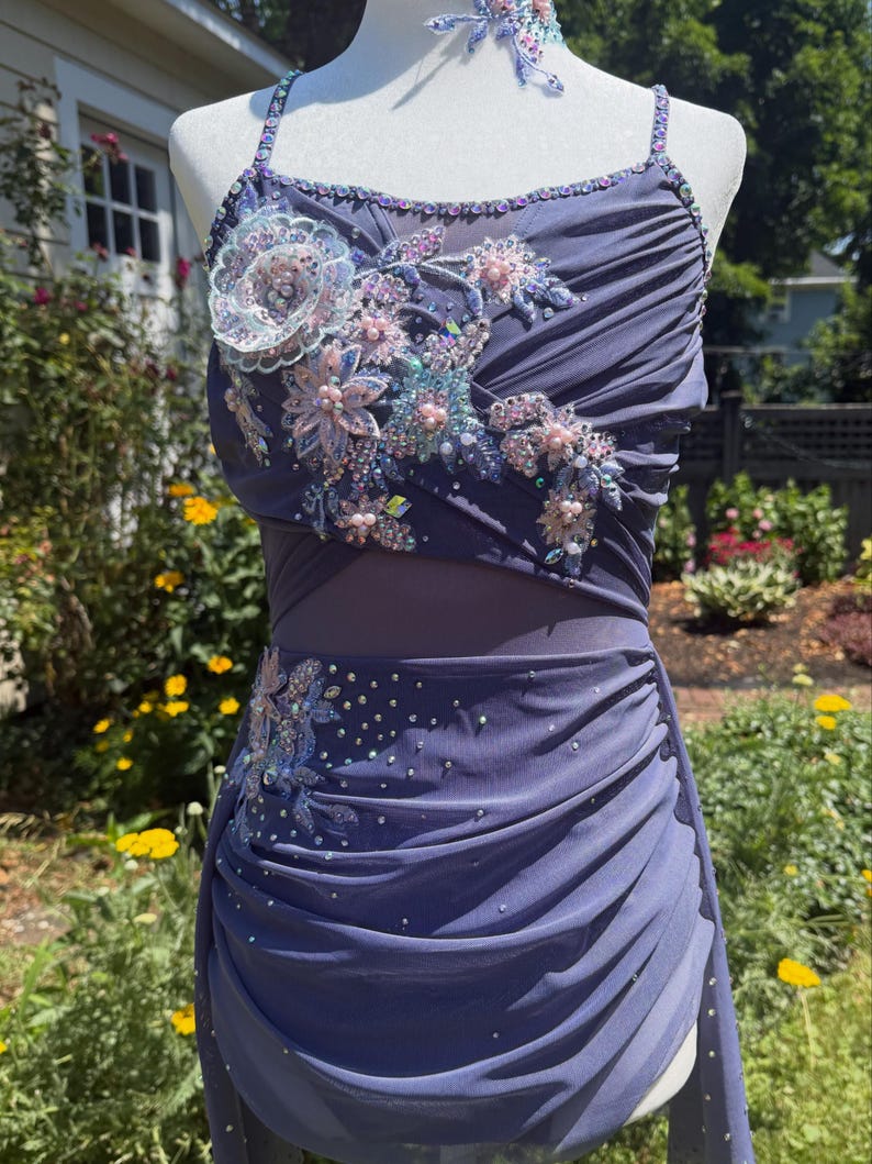 il_794xN.8266669133_m09q.jpg Youth Floral Dance Costume - Image 1